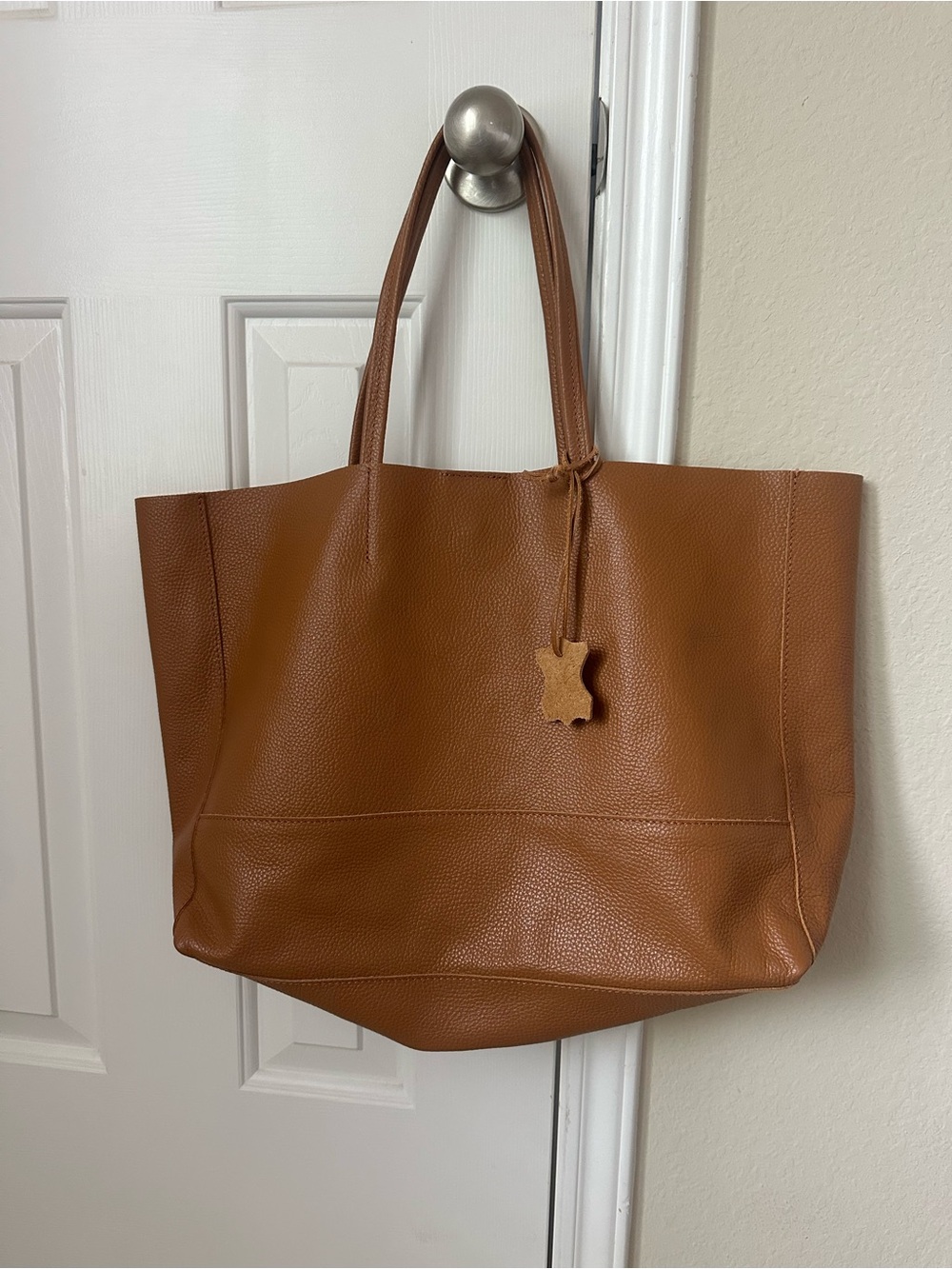 NWOT Borse in Pelle Classic Genuine Leather Tote Bag in Light Brown with Wallet